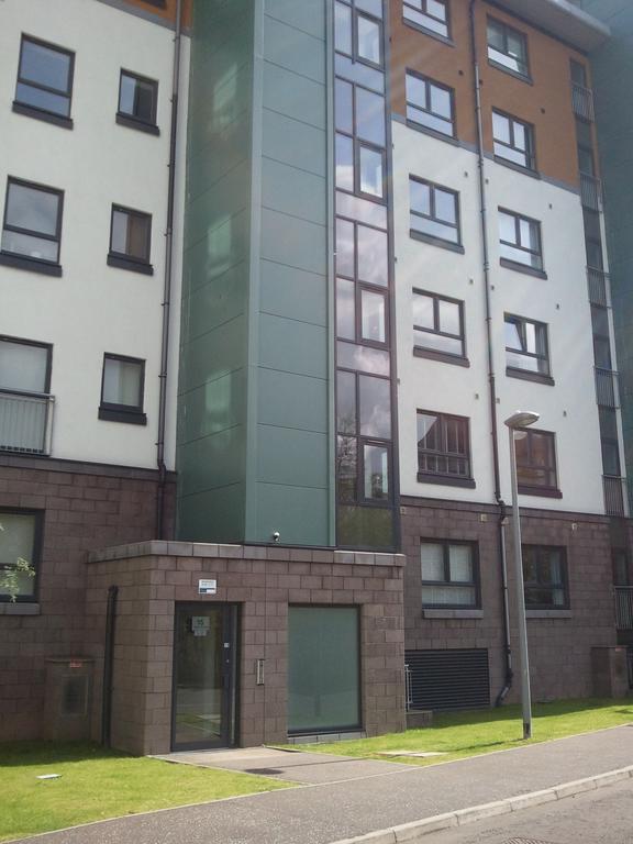 Lochend Park View Apartment Edinburgh Room photo